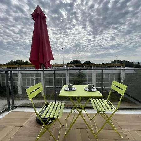 - Lr340-d206 La Rochelle (Charente-Maritime)